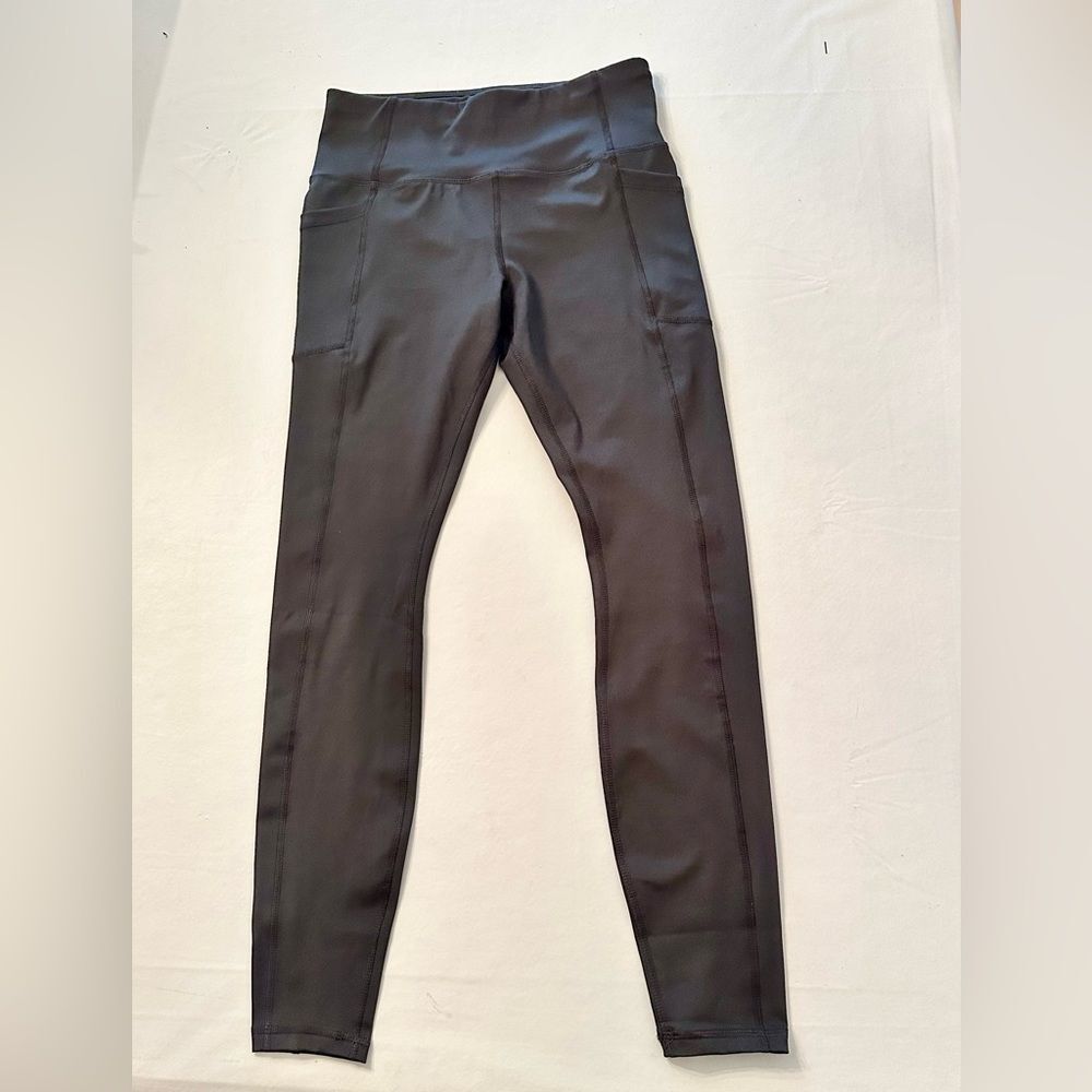 Avia Black Leggings, Size 4-6